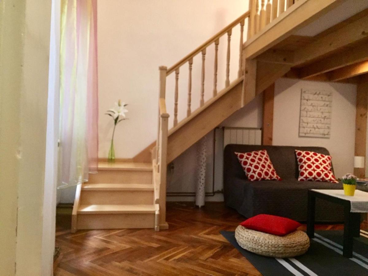 Ferjoe'S Home Apartman Budapest Esterno foto